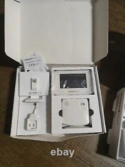 Smart Heating System Honeywell Evohome ATP Wi-Fi Pack